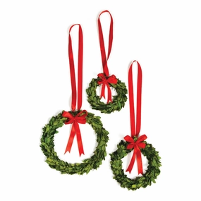 Set of Three Boxwood Wreaths with Red Ribbons home display ornament