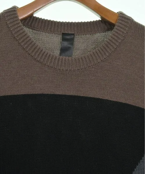 SHAREEF Pullover