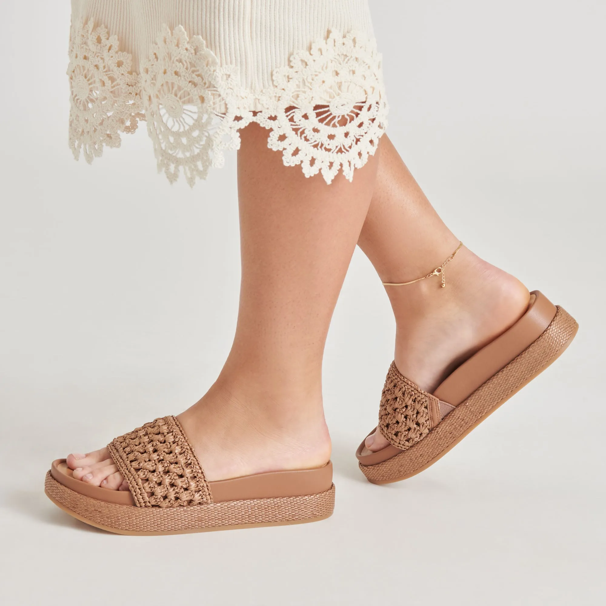 SIDONA SANDALETTEN BRAUN RAFFIA
