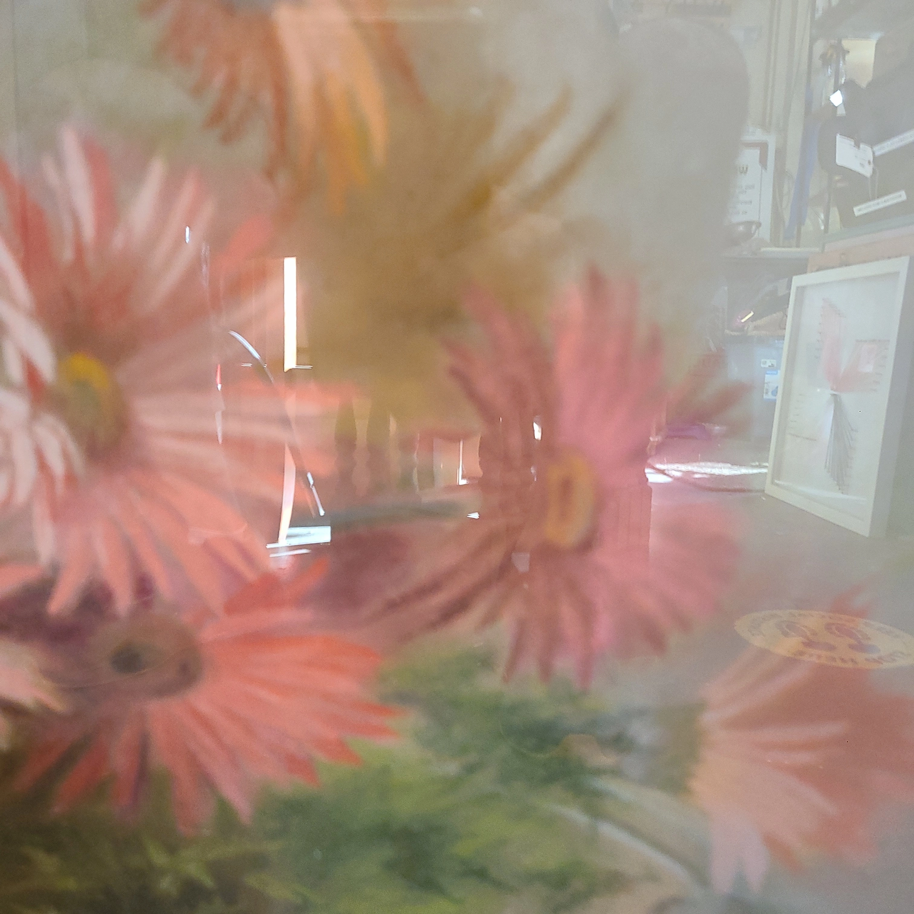 SILVER FRAMED CHAULK PAINTING OF DAISIES