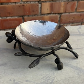 SILVER PLATE DISH WITH BRONZE TWIG LEGS interior room decor