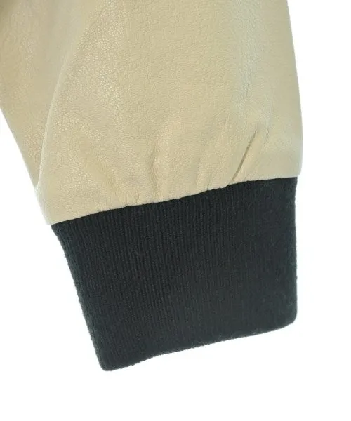 Blitzblanke Collegejacken
