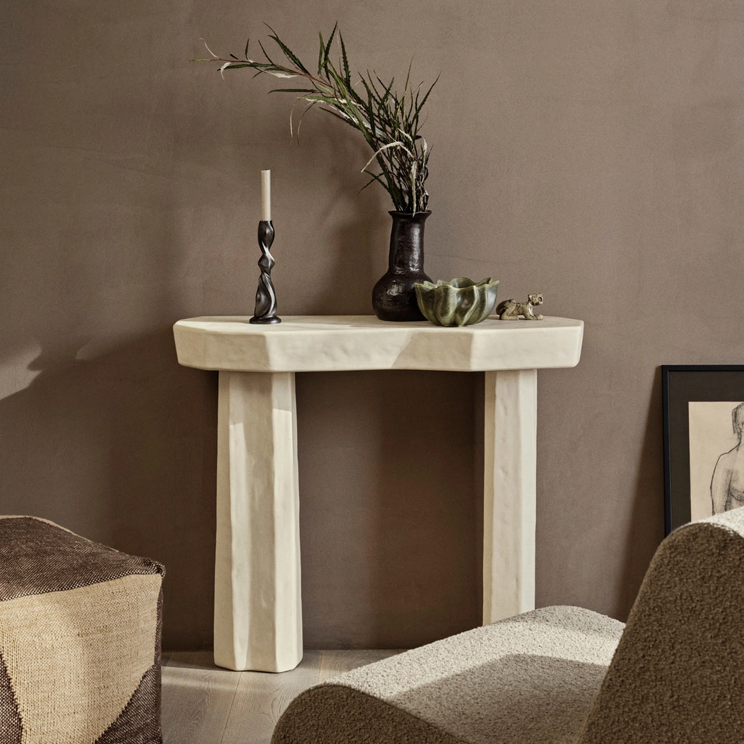 Staffa Console Table