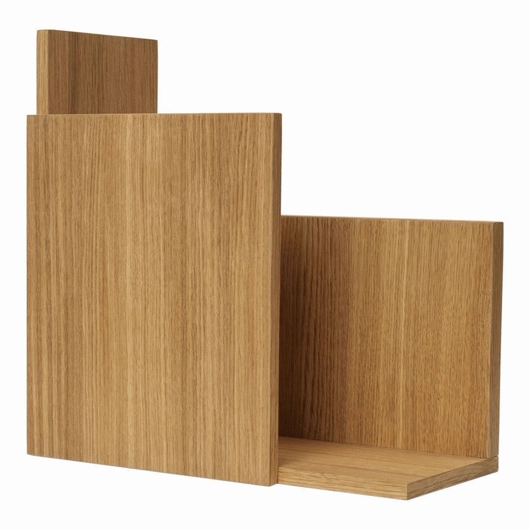 Stagger Shelf