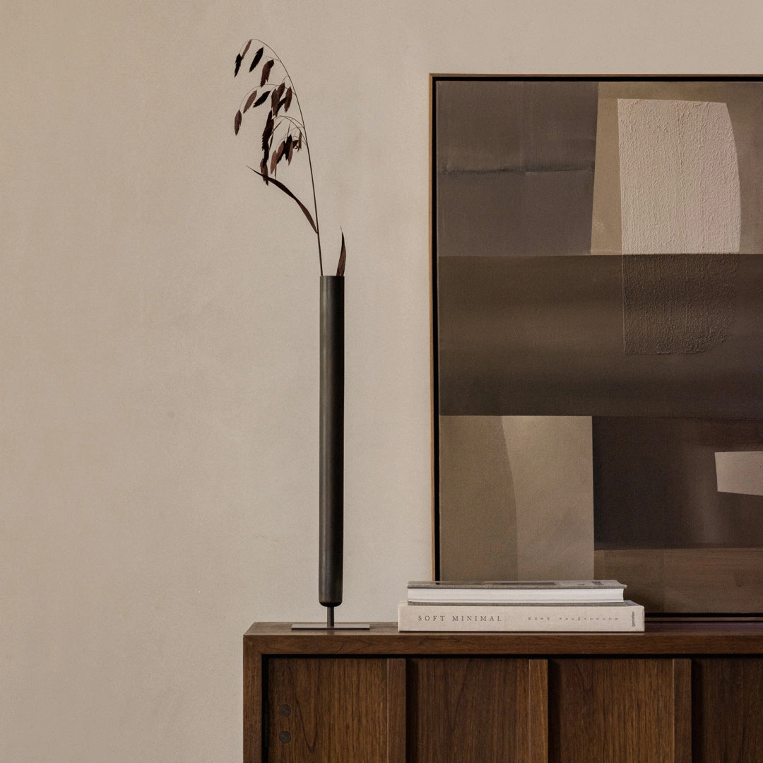 Stance Vase