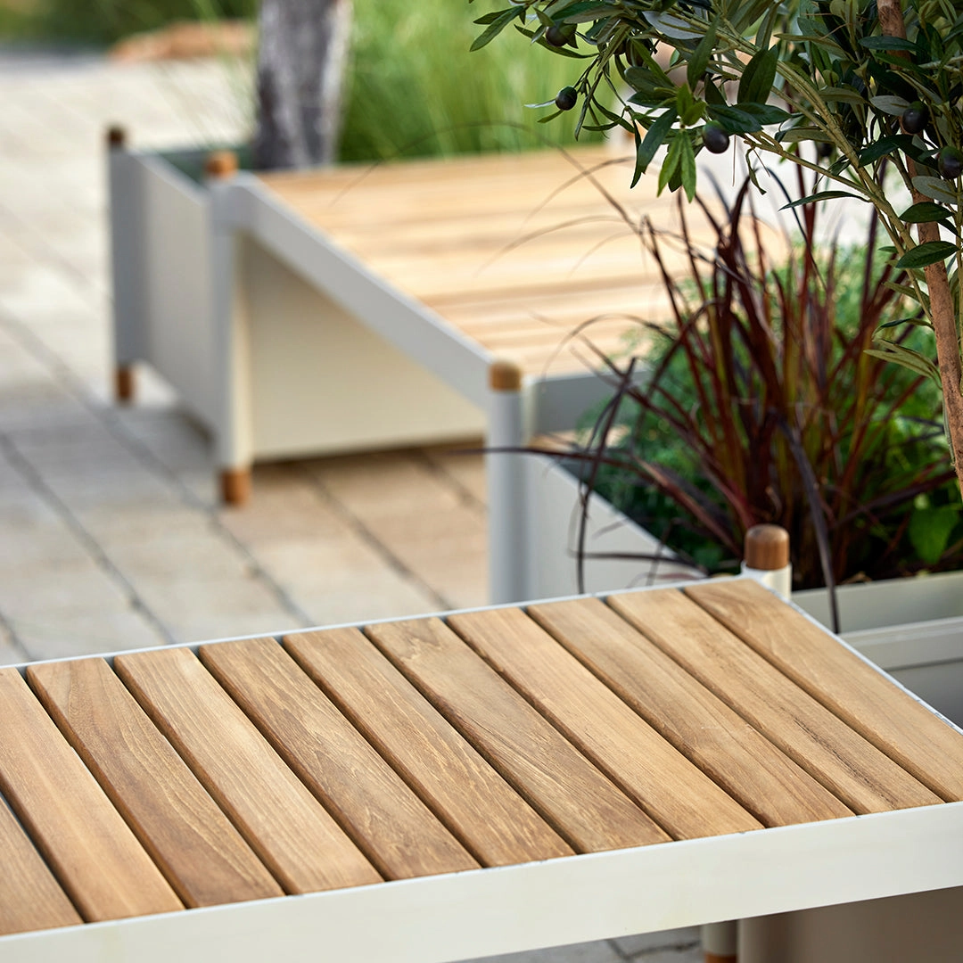 Sticks Outdoor Planter - Components