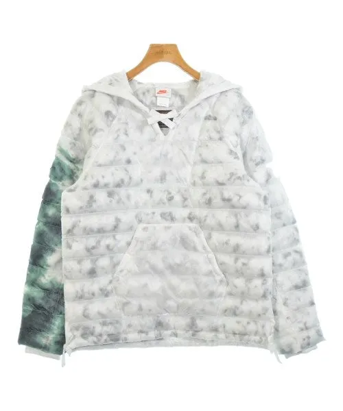 STUSSY Daunenjacken/Westen