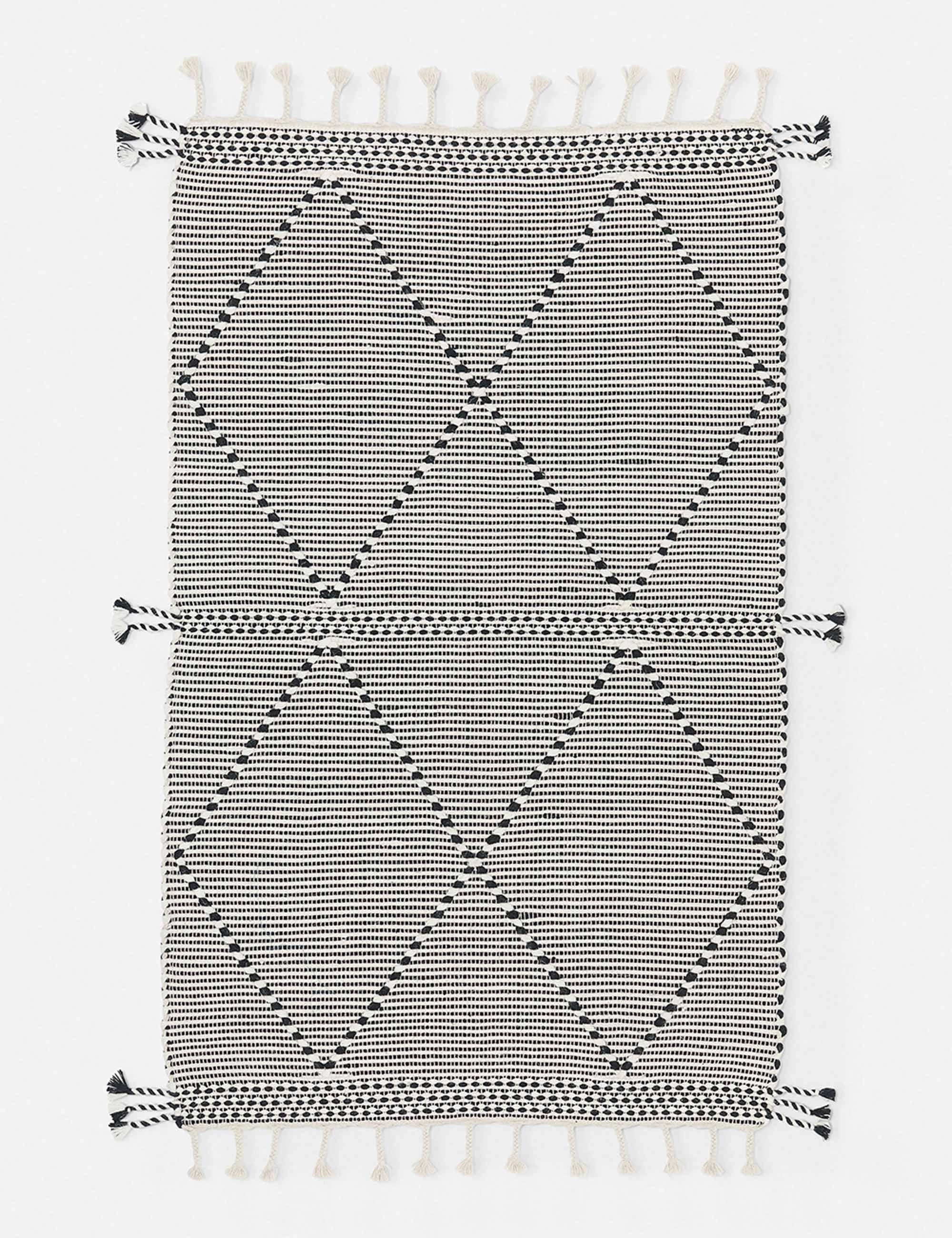 Taza Handwoven Wool Rug