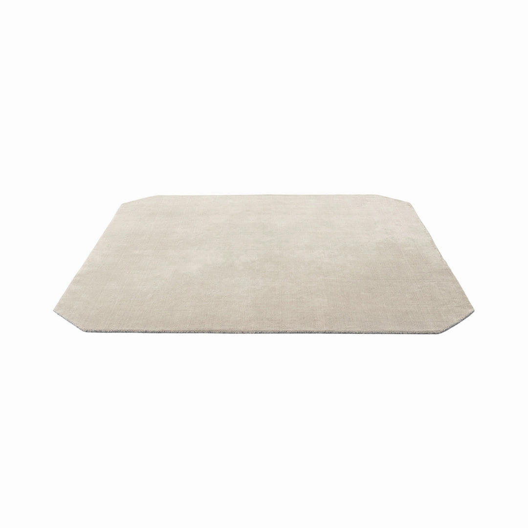 The Moor AP6 / AP8 Rug