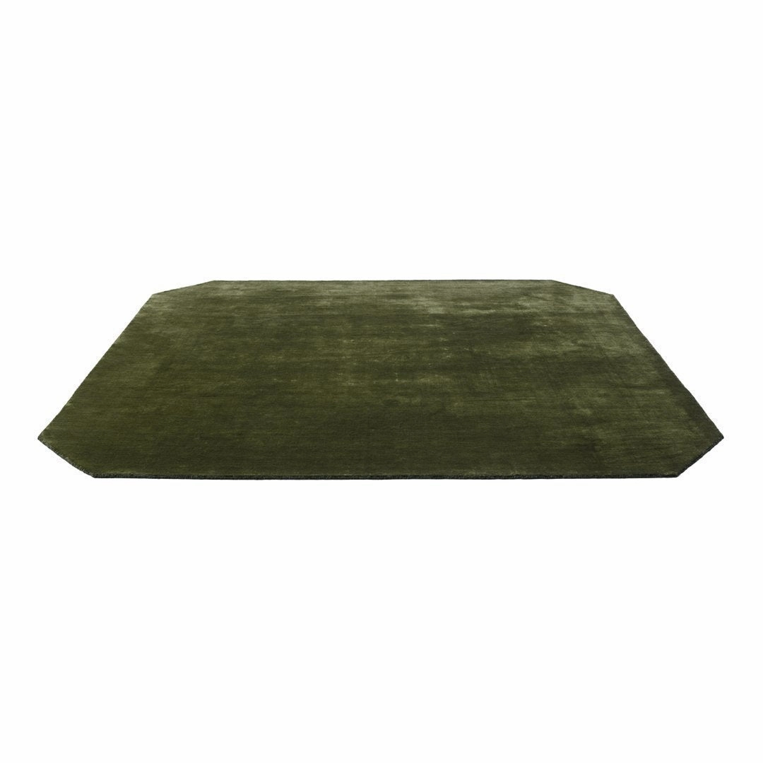 The Moor AP6 / AP8 Rug