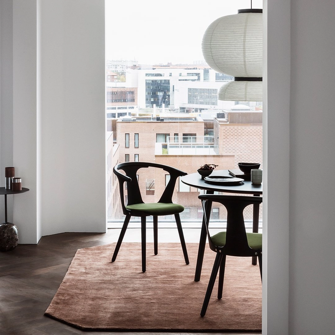 The Moor AP6 / AP8 Rug