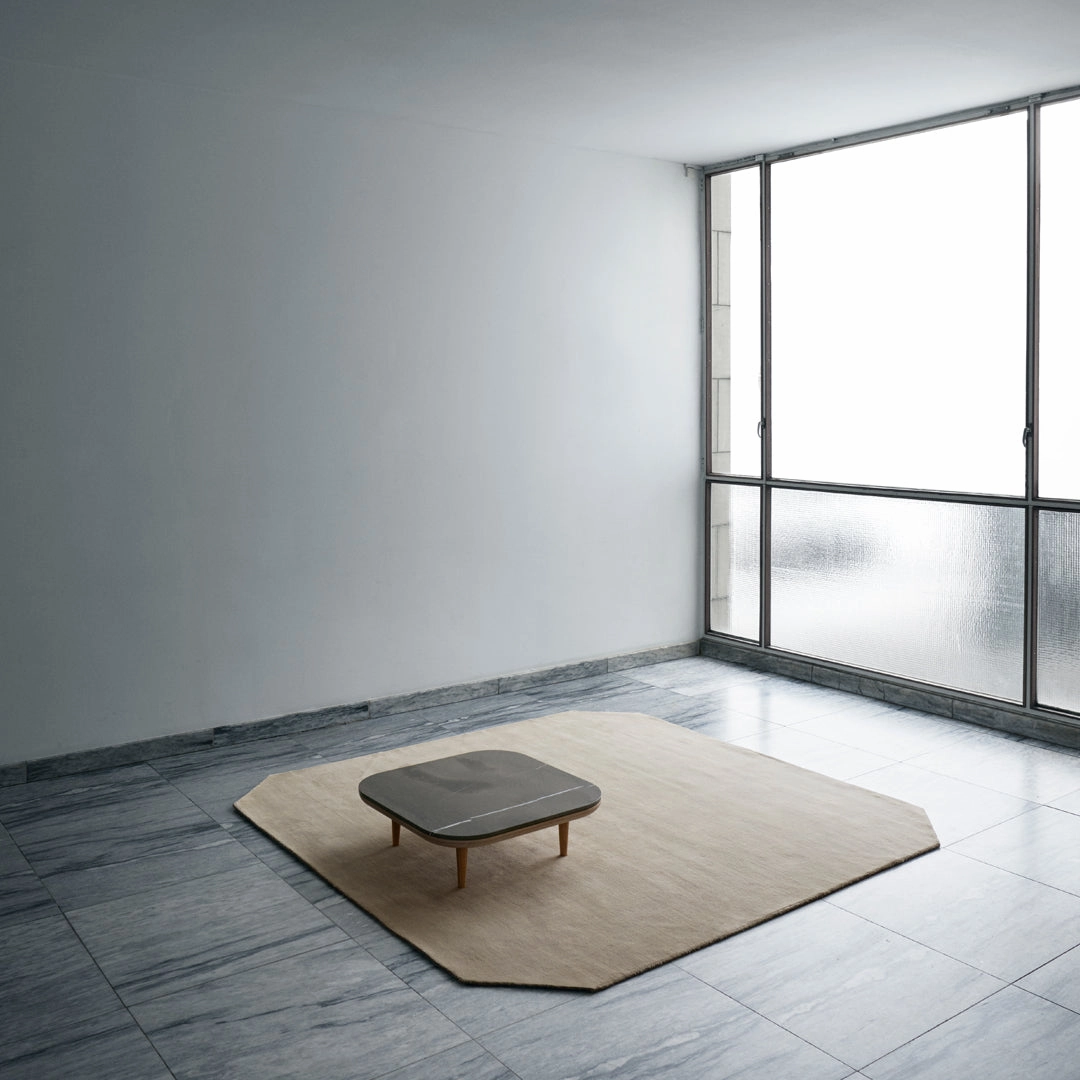 The Moor AP6 / AP8 Rug