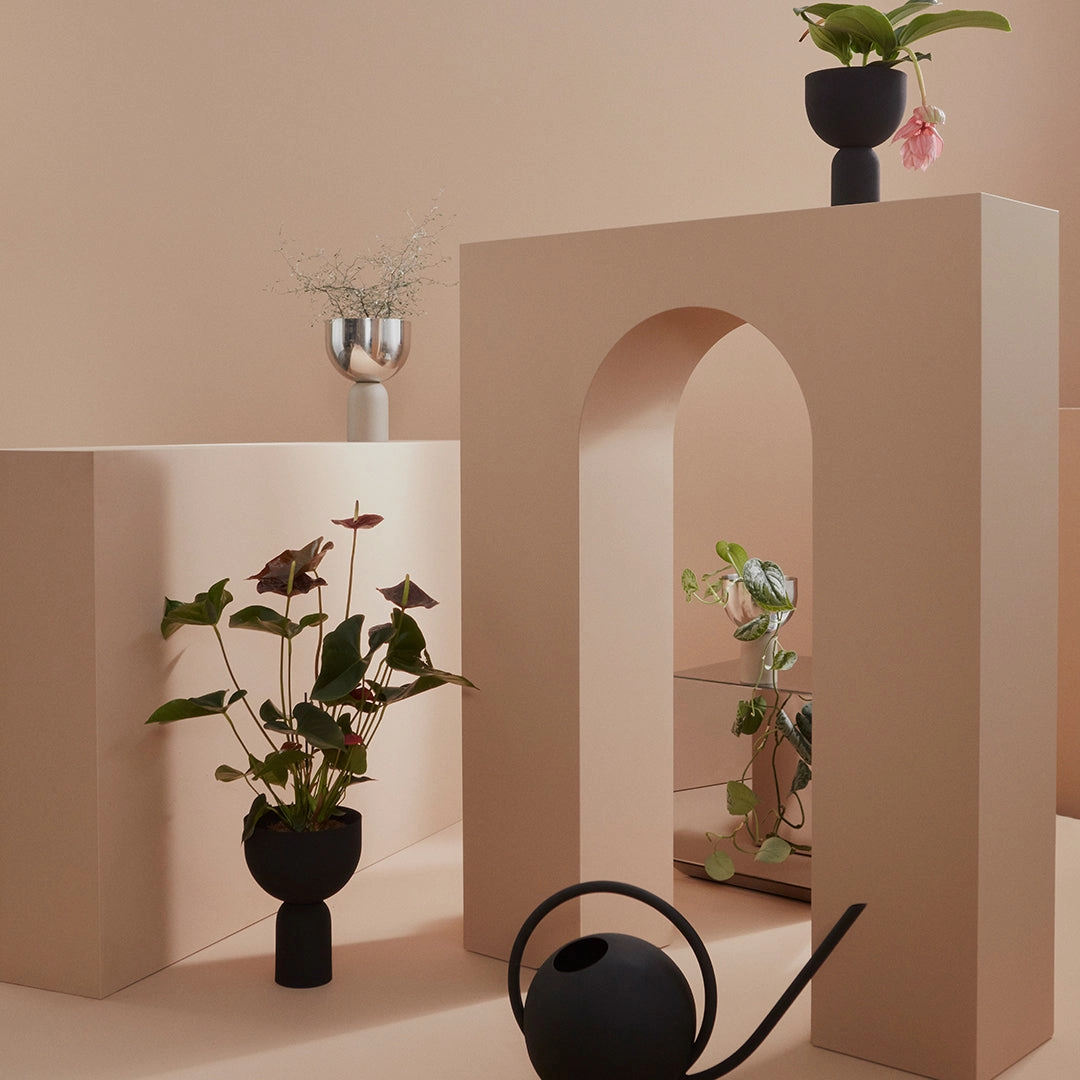 Torus Flowerpot - Large (Order Quantity: 2)