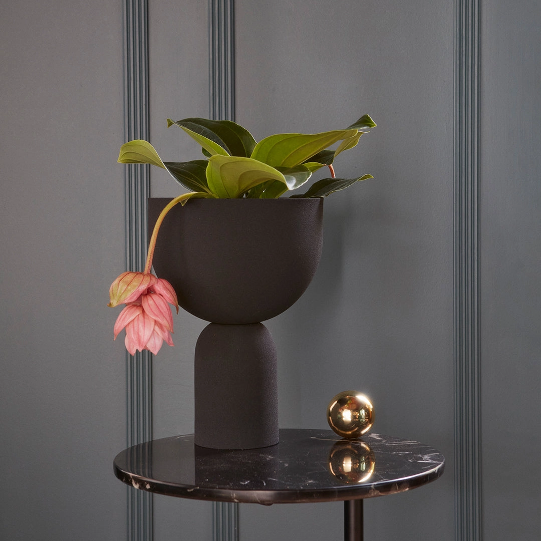 Torus Flowerpot - Large (Order Quantity: 2)