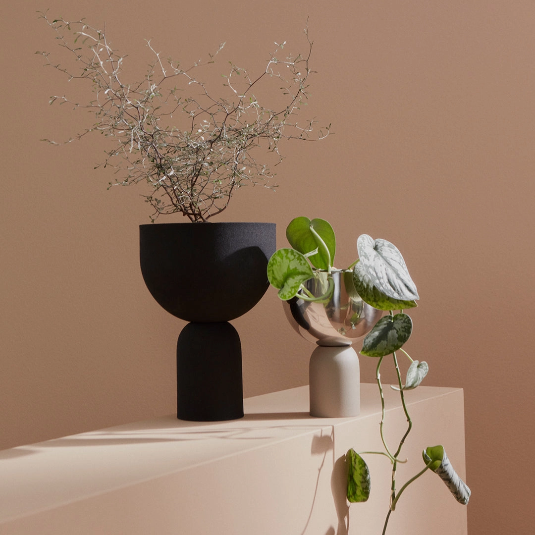 Torus Flowerpot - Large (Order Quantity: 2)