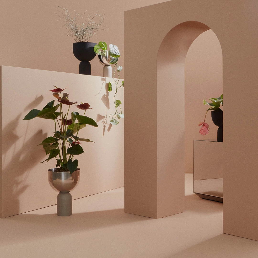 Torus Flowerpot - Small (Order Quantity: 4)