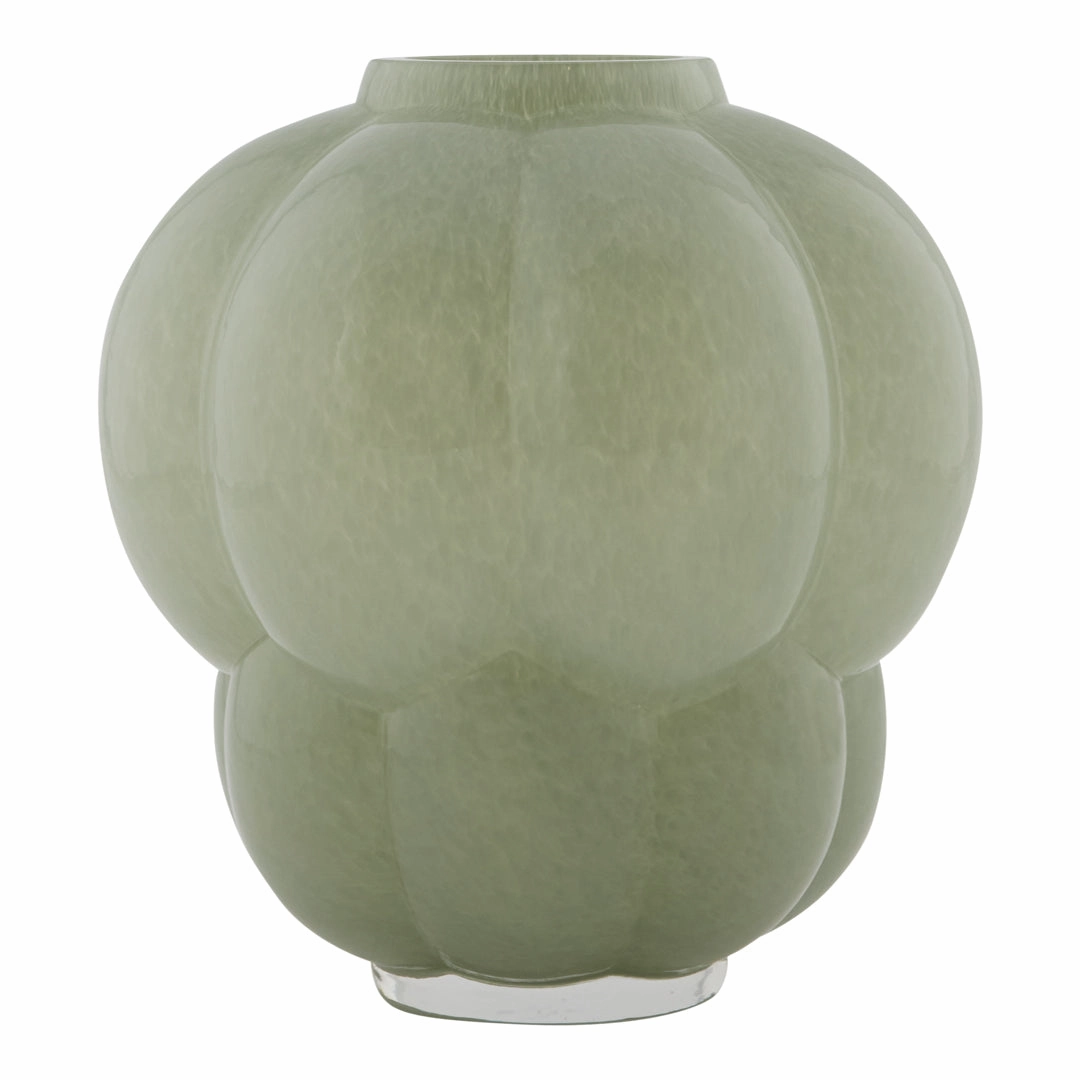 Uva Vase