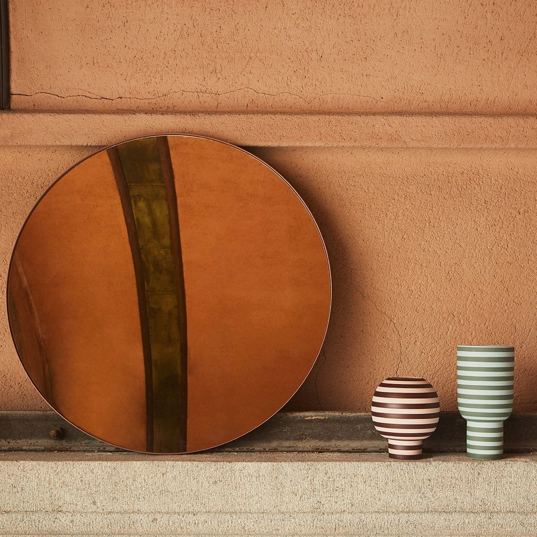 Varia Sculptural Vase (Order Quantity: 2)