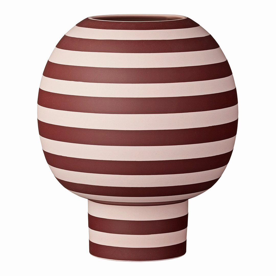 Varia Sculptural Vase (Order Quantity: 2) modern art object