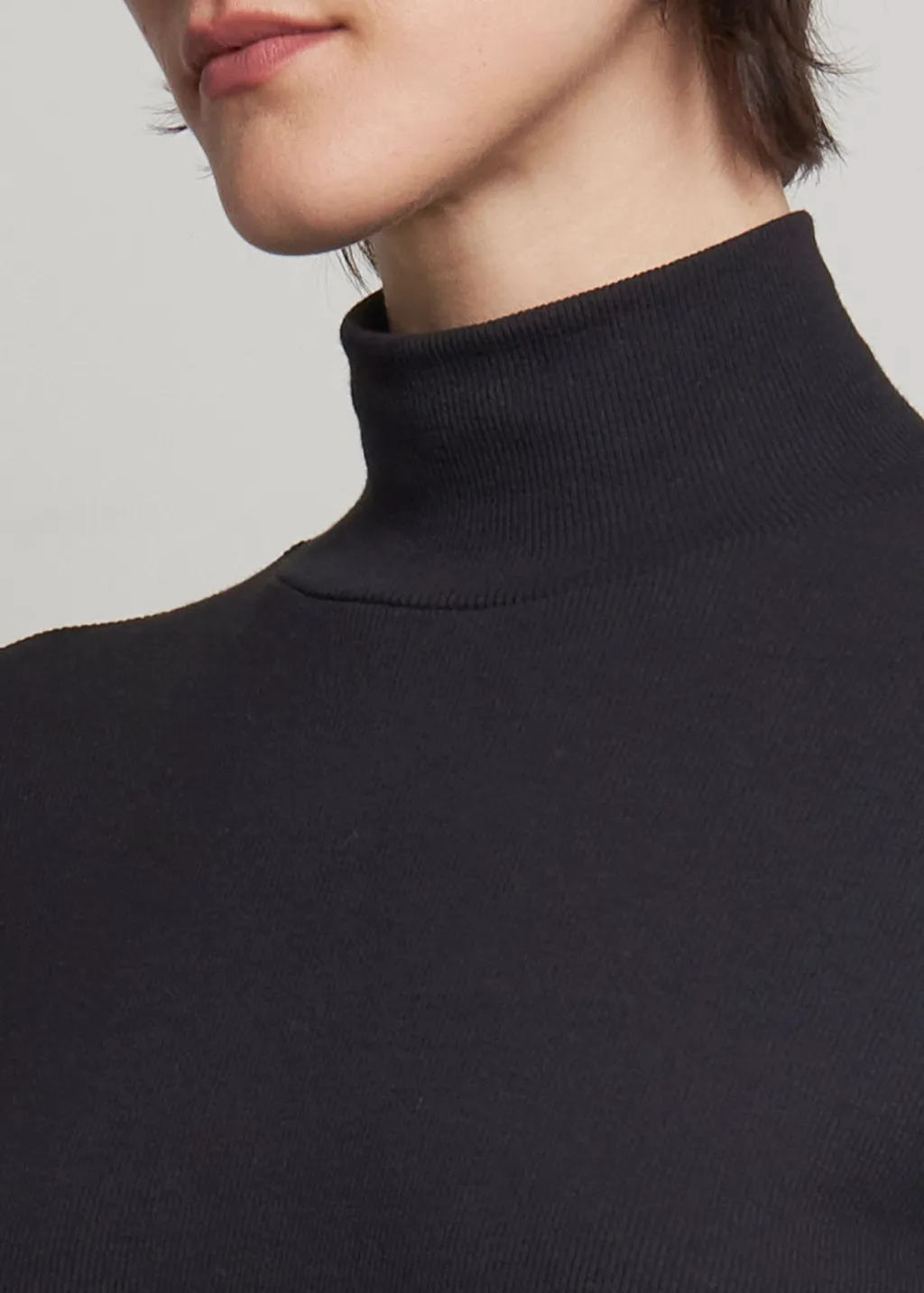 Samt Agoura Kleid in Schwarz Kleidung_velvet-by-graham-spenc