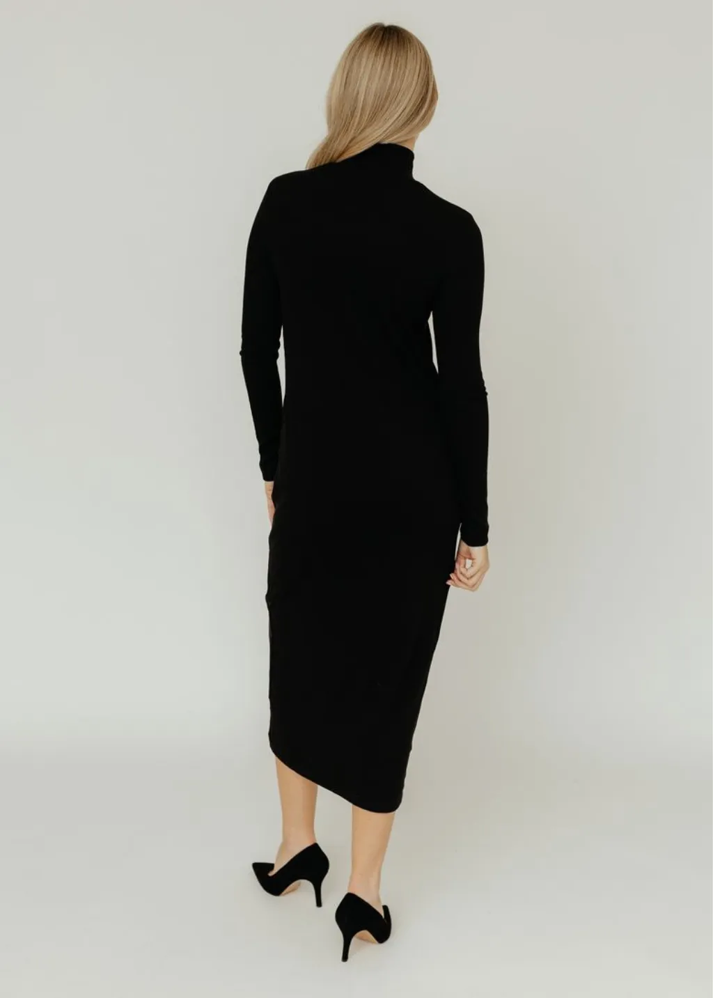 Samt Agoura Kleid in Schwarz Kleidung_velvet-by-graham-spenc