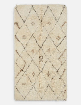 Vintage Moroccan Hand-Knotted Wool Rug No. 14, 5'1" x 9'3" trendy fashion rug