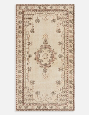 Vintage Turkish Hand-Knotted Wool Rug No. 294, 4'10" x 8'11" trendy fashion rug