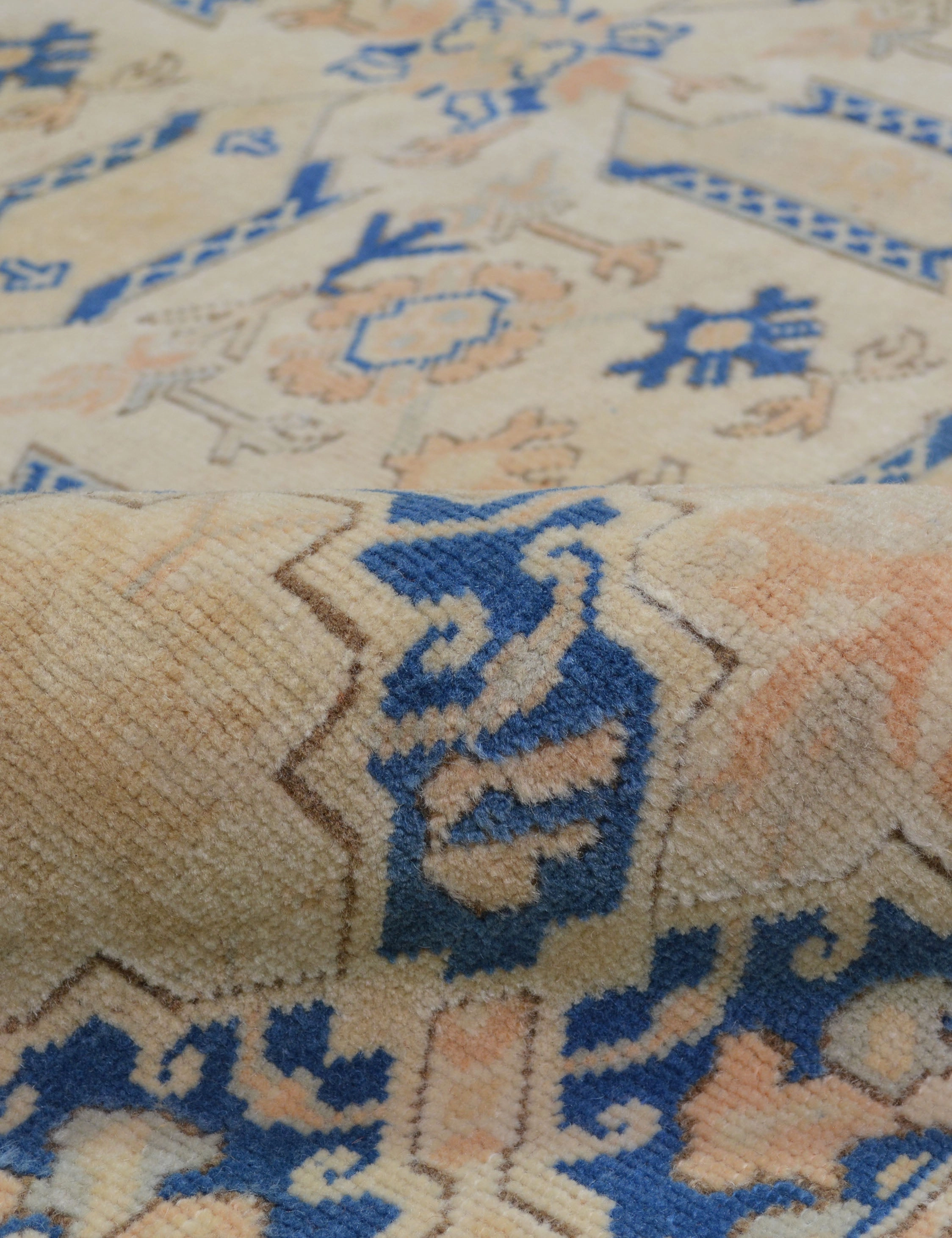 Vintage Turkish Hand-Knotted Wool Rug No. 425, 5' x 6'9"