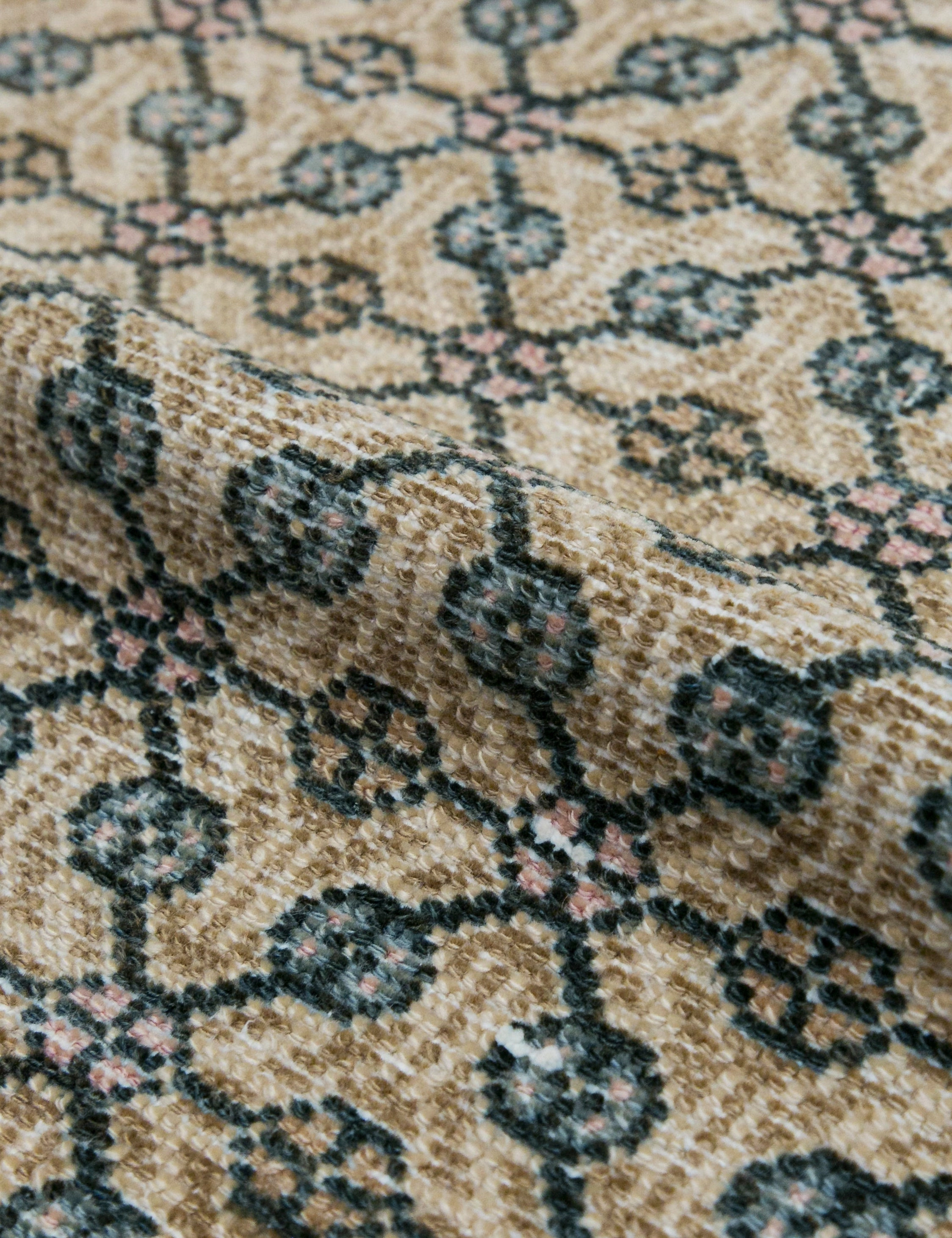 Vintage Turkish Hand-Knotted Wool Rug No. 449, 3'10" x 6'7"