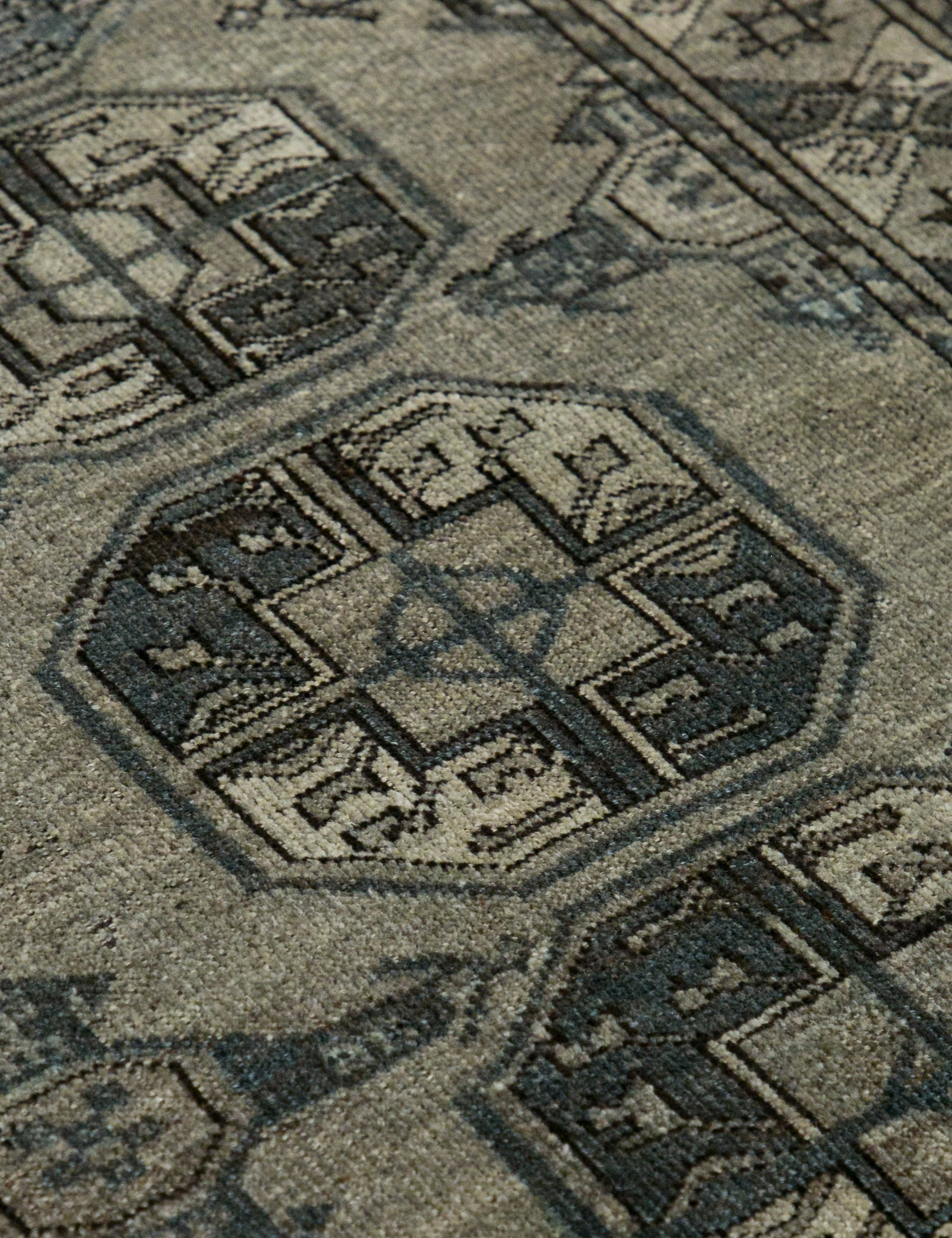 Vintage Turkish Hand-Knotted Wool Rug No. 460, 4'6" x 5'2"