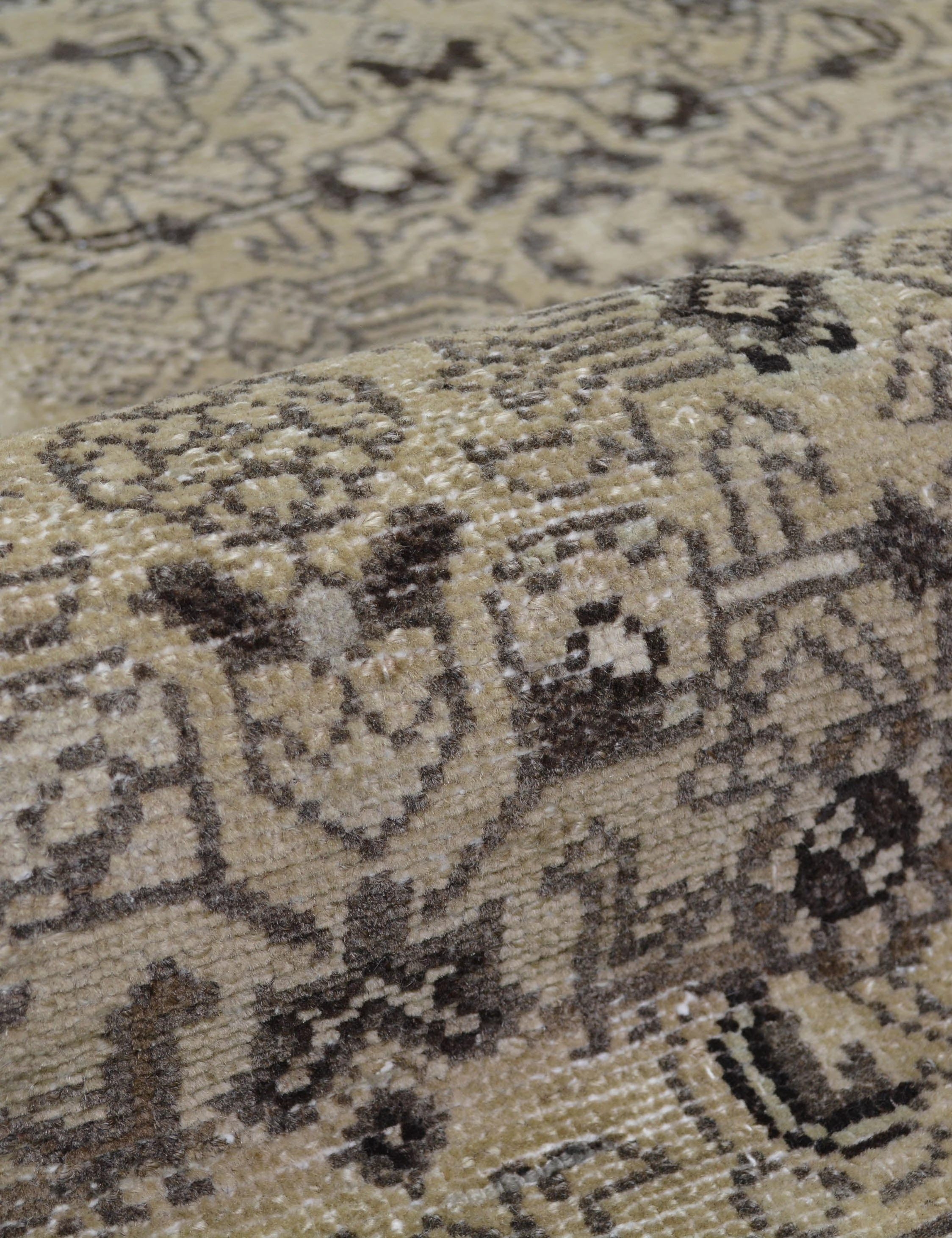 Vintage Turkish Hand-Knotted Wool Runner Rug No. 266, 2'8" x 8'8"