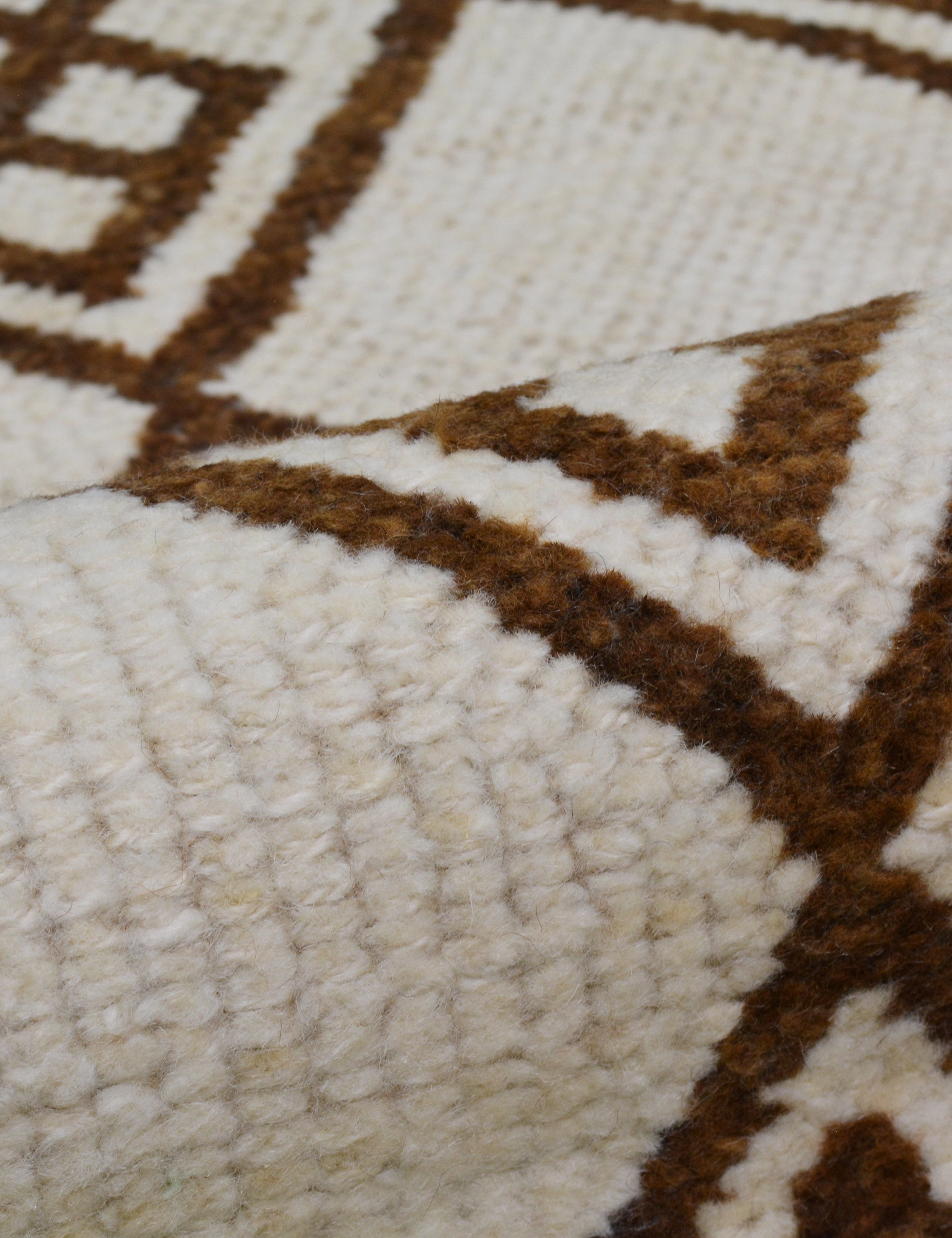 Vintage Turkish Hand-Knotted Wool Runner Rug No. 272, 2'7" x 11'4"
