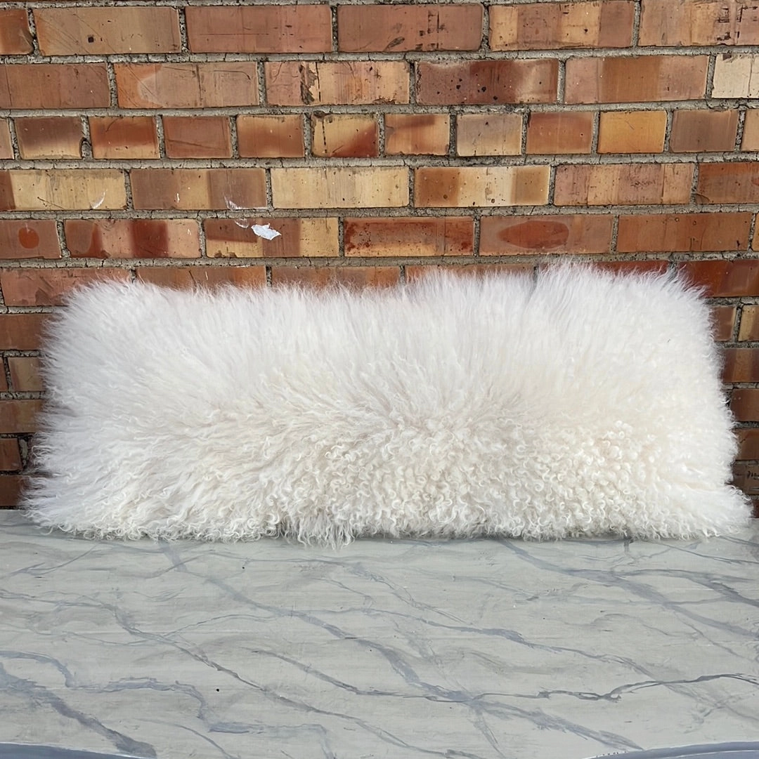 WHITE FAUX FUR PILLOW interior room decor