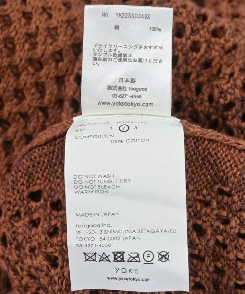 YOKE Pullover
