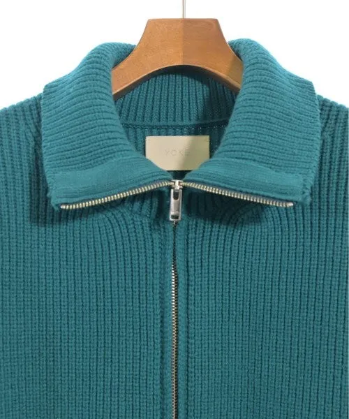 YOKE Pullover
